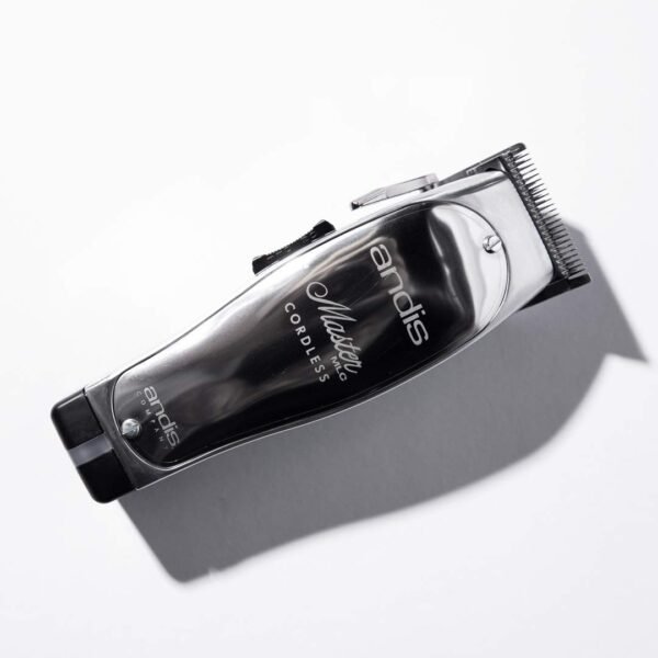 Andis 12470 Professional Master Corded/Cordless Clipper - Image 3